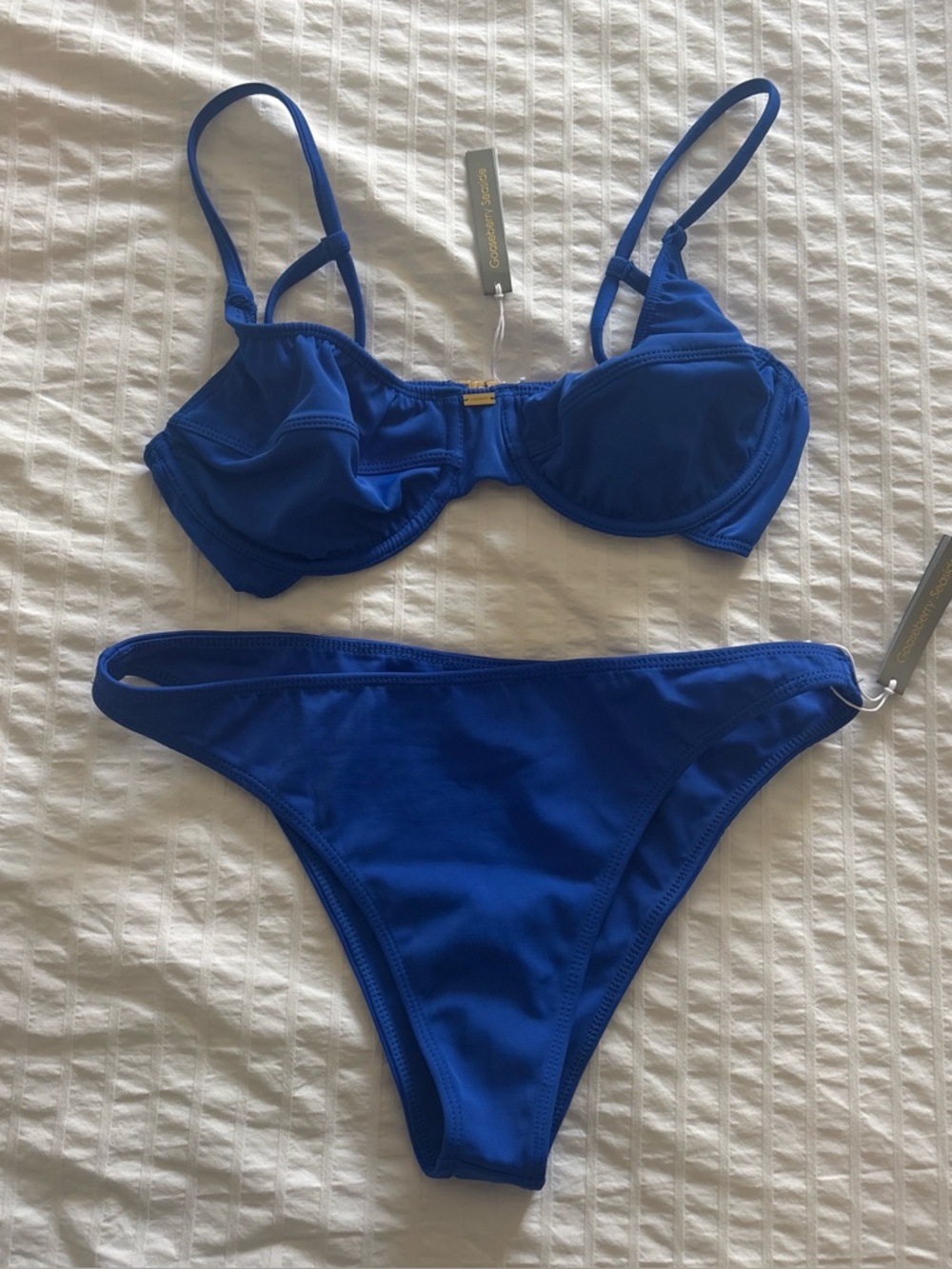 Blue Women's Underwire Bikini Set - Classic Two-Piece Swimwear
